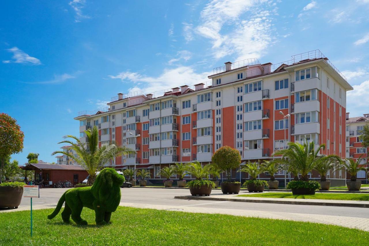 Barkhatnye Sezony Yekaterininsky Kvartal Resort Sochi Exterior foto